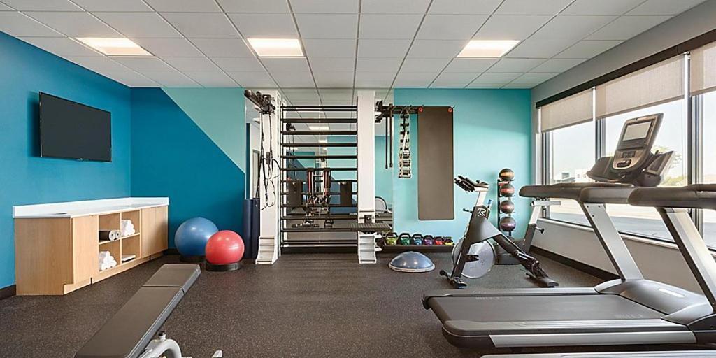 Avid Hotel Fayetteville West Bagian luar foto